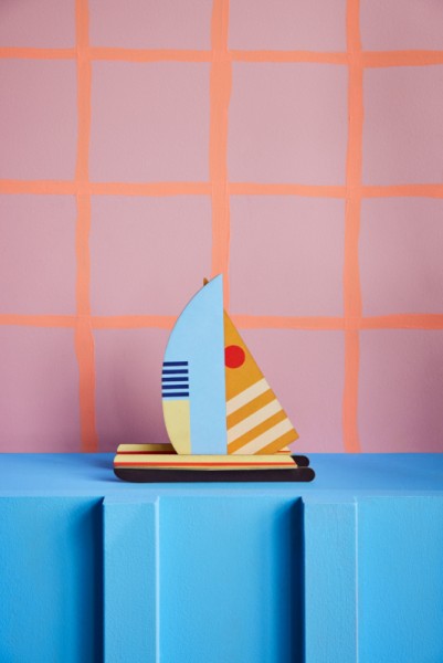 halfmoon catamaran - creative play