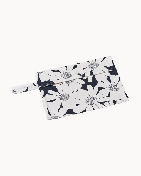 Summer Essentials Pouch – Kukkia