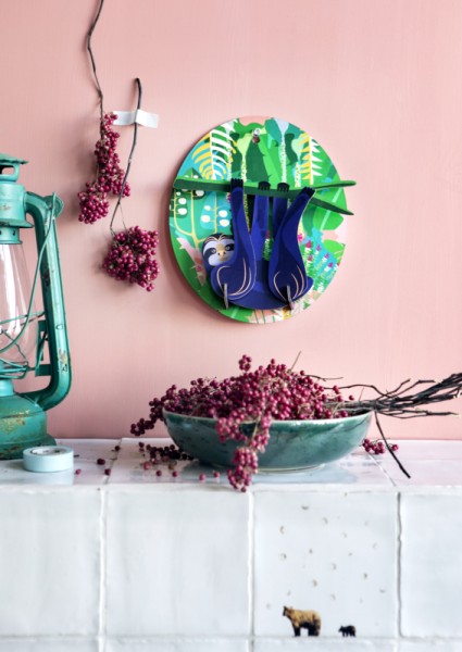 jungle sloth - wall decoration
