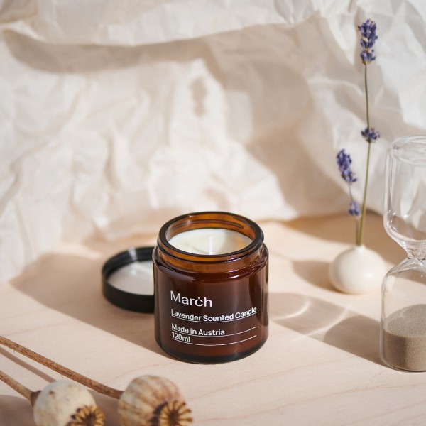 March Duftkerze Lavender Scented